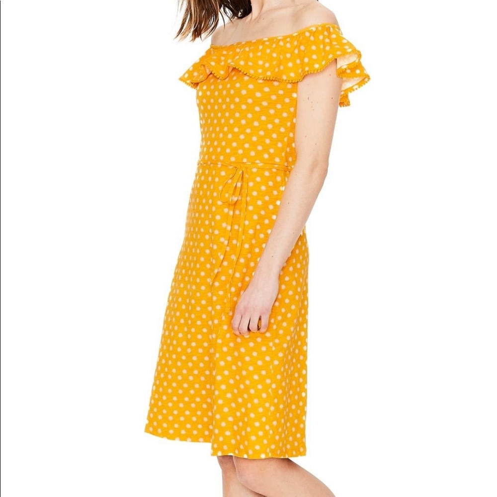 NWT Yellow White Polka Dot Off-Shoulder Dress